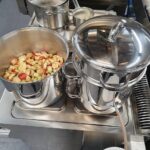 ruoan_laitto_omenahillokattila